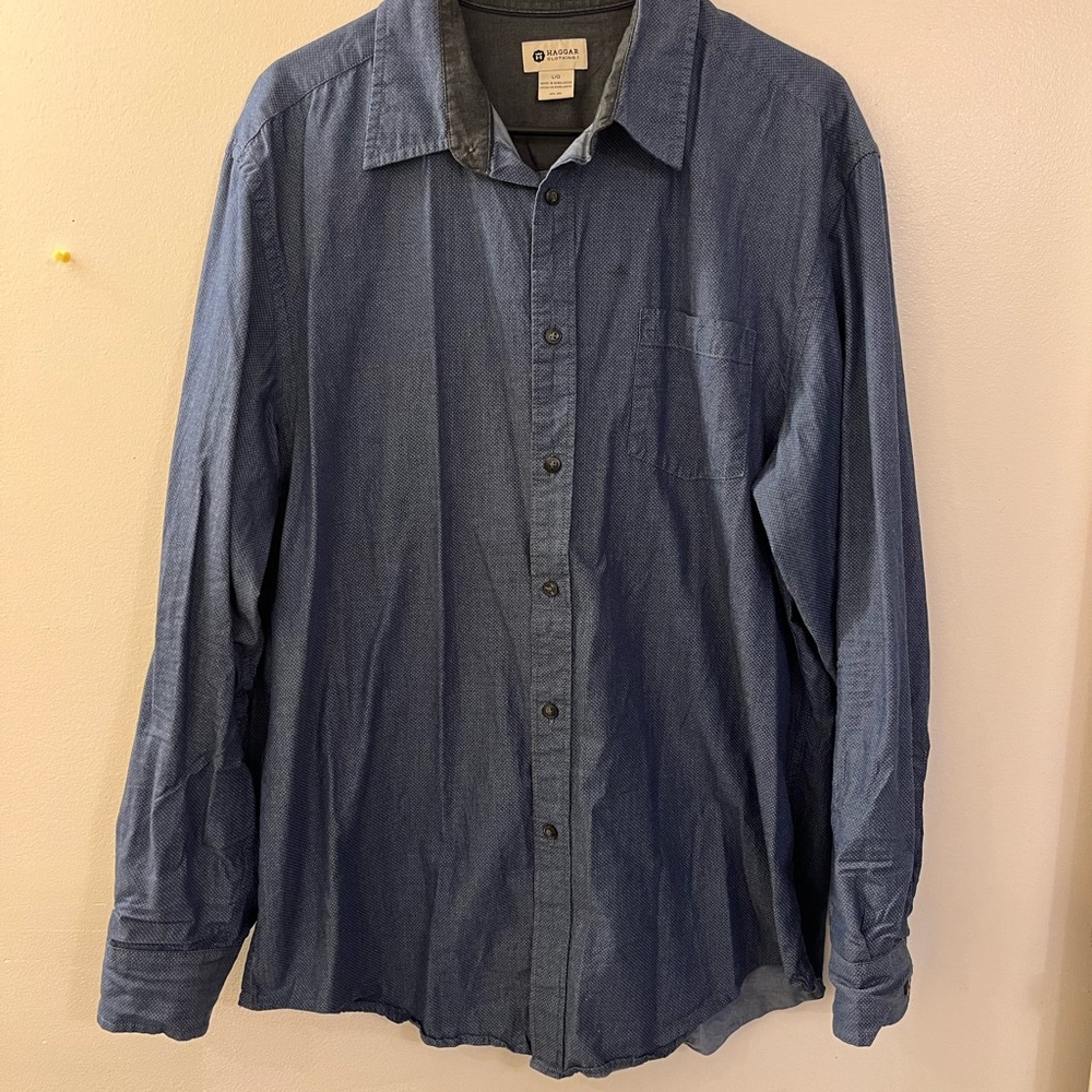 Haggar large button up blue polka dot for men